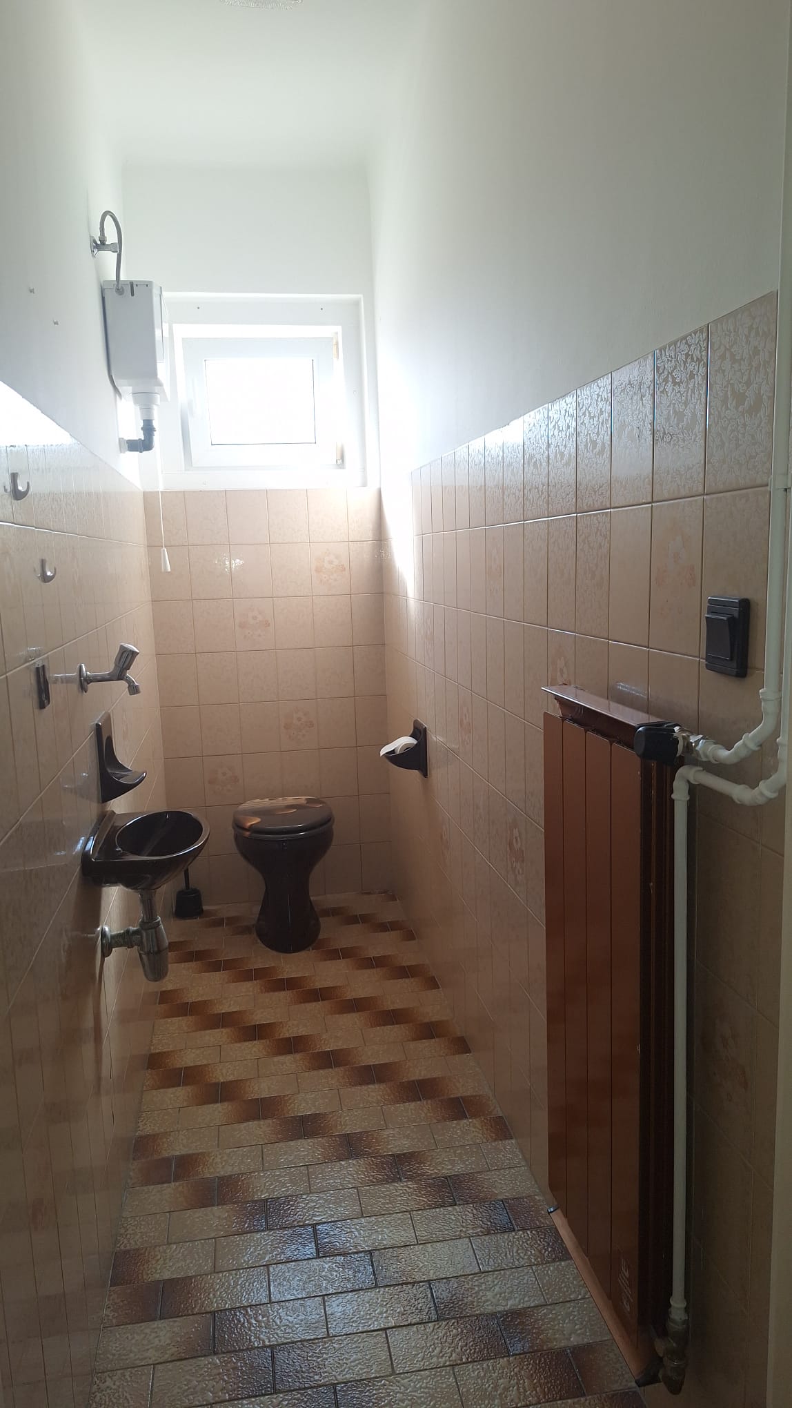 Külön WC helyiség